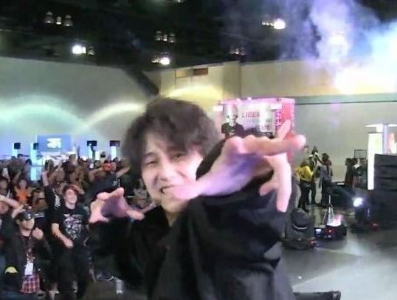 cropped_Takeuchi.jpg?ts=1473042387.jpg cropped_Takeuchi.jpg?ts=1473042387.jpg